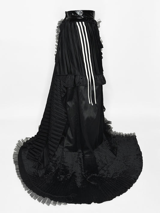 3R UPCYCLED / GOTHIC RUNNER SKIRT