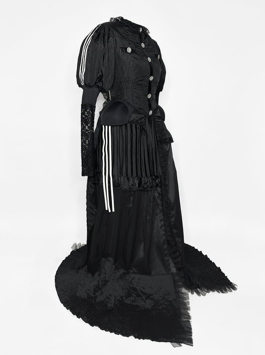 3R UPCYCLED / GOTHIC RUNNER DRESS 1OF1